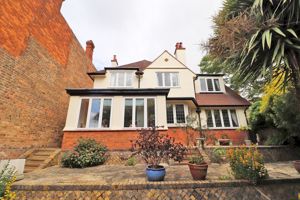 Photo 46- click for photo gallery